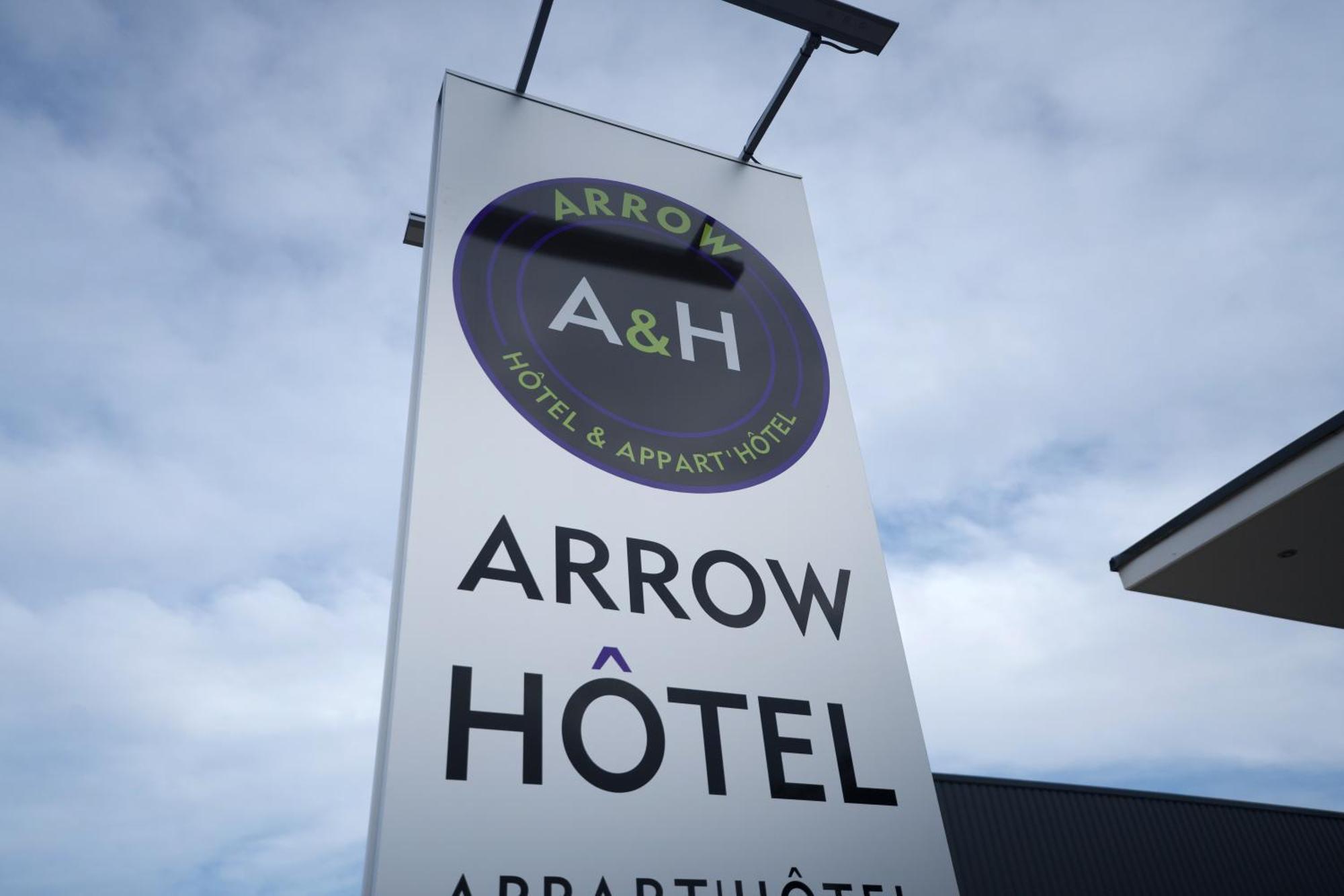 Arrow Hotel Hegenheim ภายนอก รูปภาพ